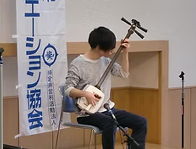 津軽三味線演奏